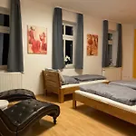 Franzi 5 Personen, Zentrale Lage, Parkplatz * Dessau-Rosslau